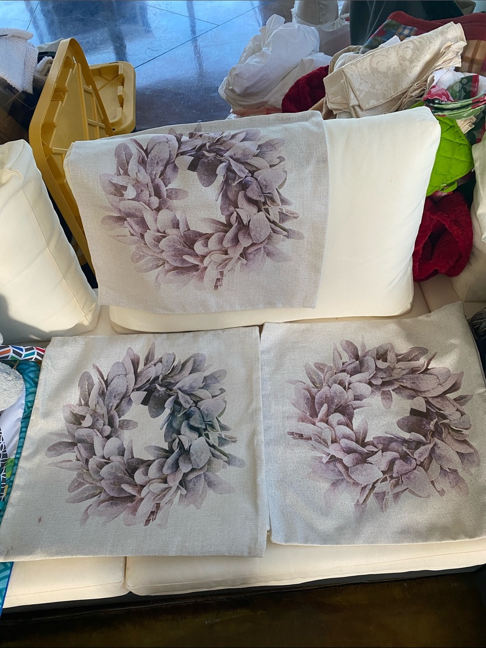 Floral Wreath Decorative Pillow Covers - Soft Mauve.